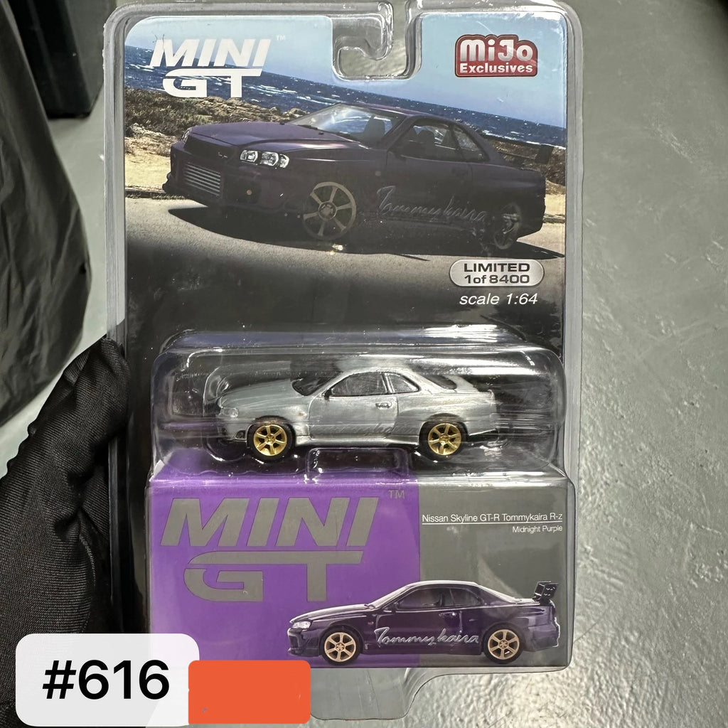 NEW **CHASE** MINIGT 1:64 GTR R35 SILVIA S15 RX7 FD3S LBWK KUMA Skyline Kenmeri KPGC110 Diecast Car Model Toys