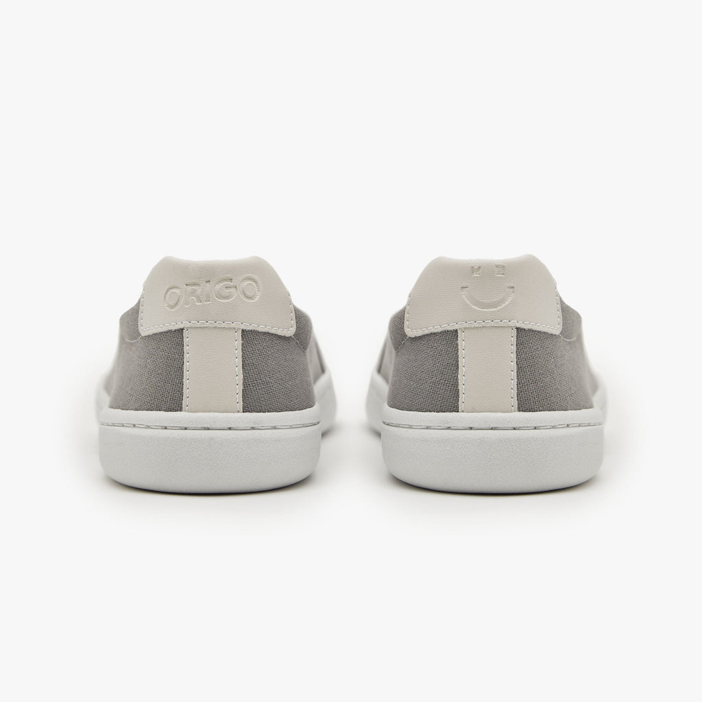 The Women's Everyday Sneaker | Gen 3 in Cotton Canvas