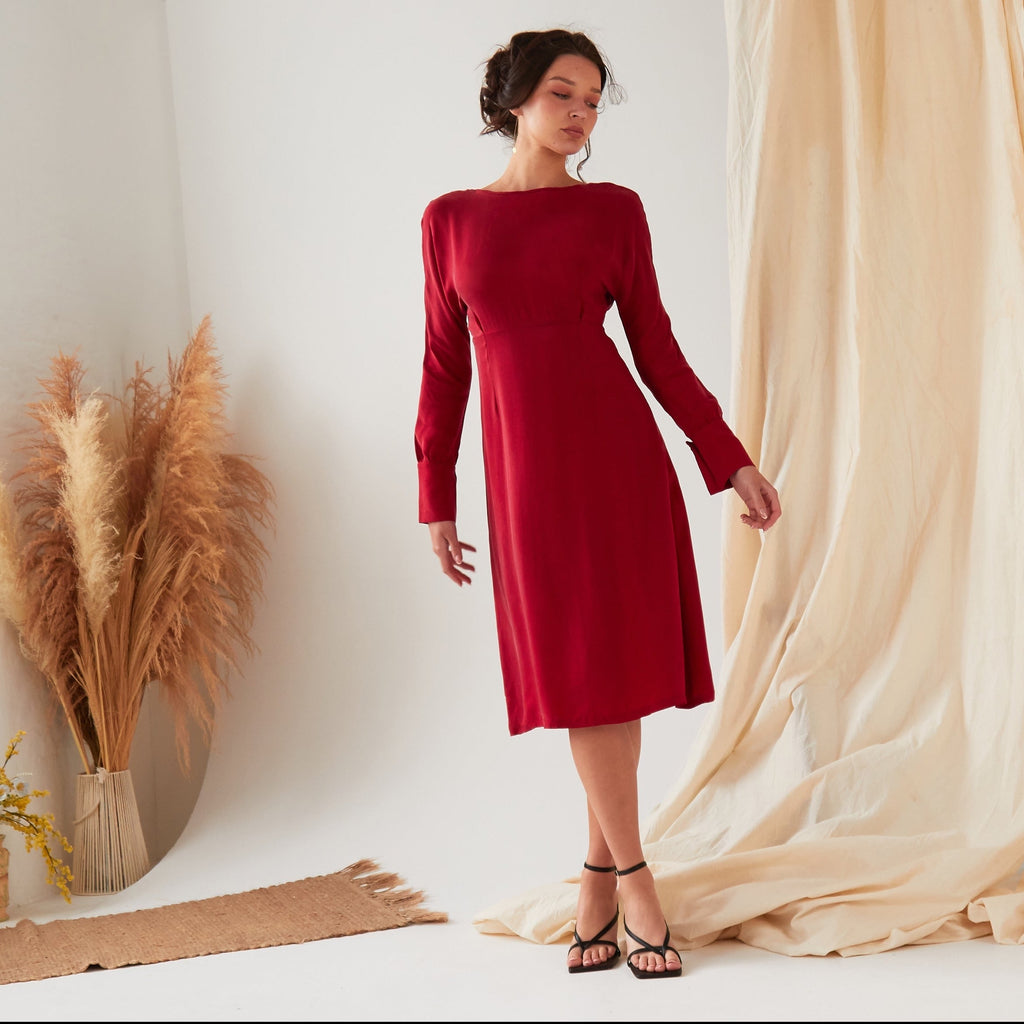 Long Sleeve Red Midi Dress