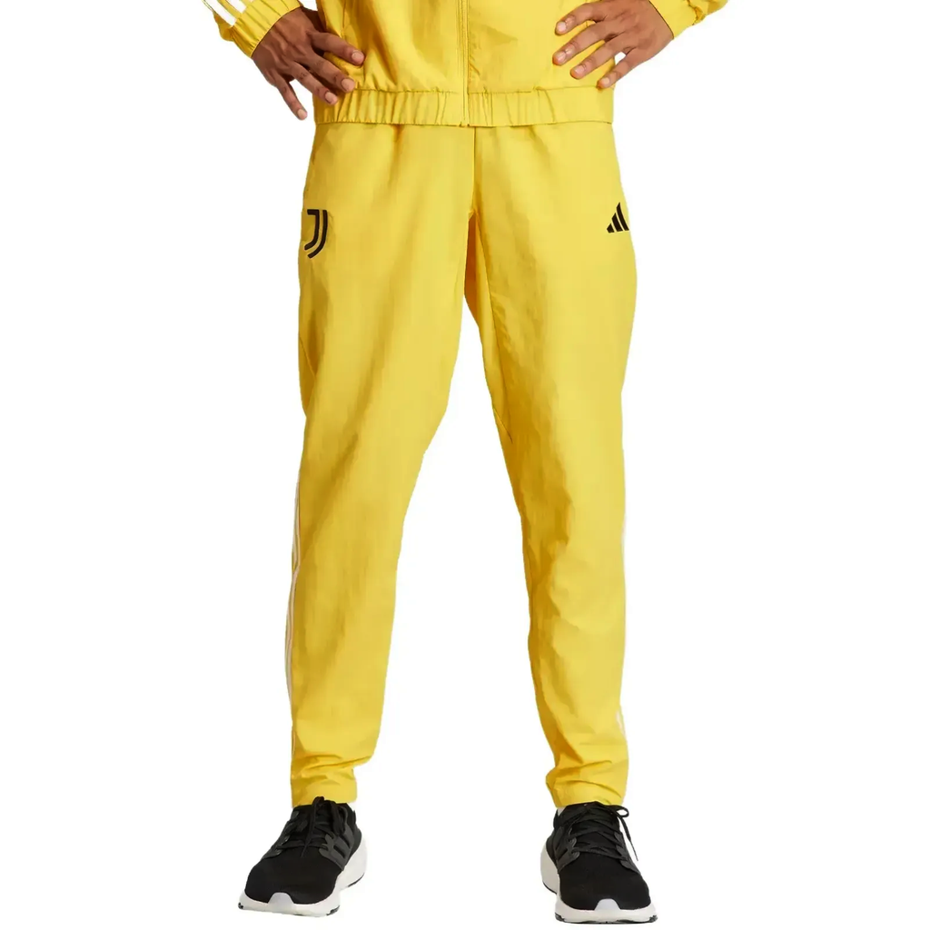Juventus yellow training presentation Soccer tracksuit 2024 - Adidas
