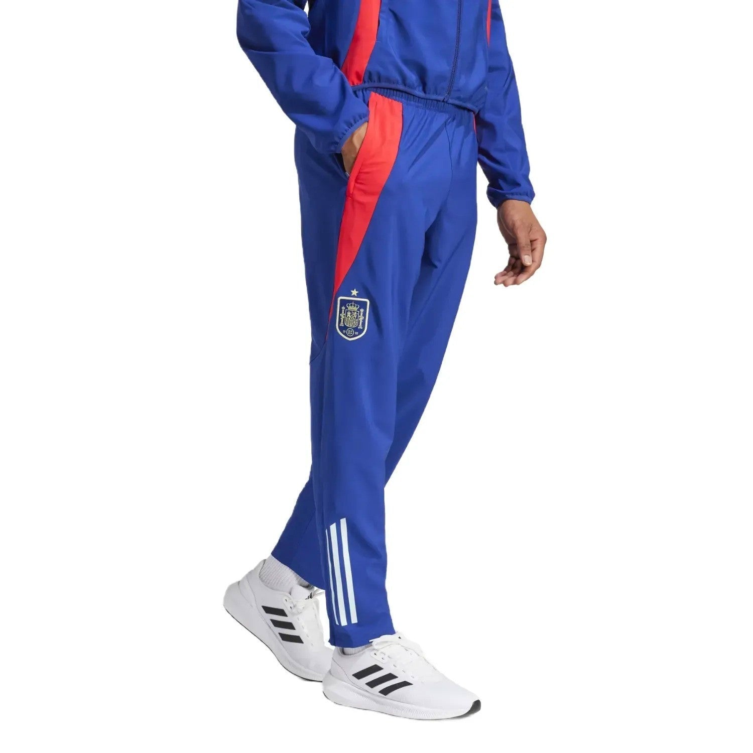 Spain training presentation Soccer tracksuit 2024/25 - Adidas